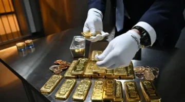 انهيار الذهب دون مستوى 5000 دولار مع افتتاح البورصة الأميركية اليوم